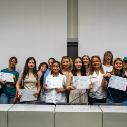 Vista gruppo di studenti del corso estivo STEM del Politecnico di Milano